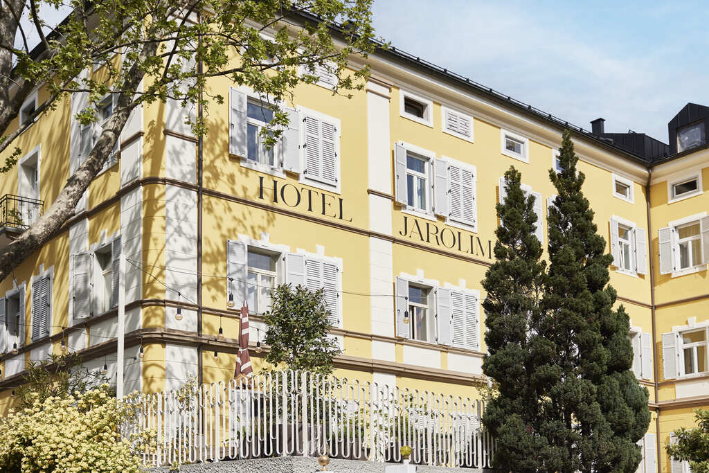 Pool & Garten – Hotel Jarolim Brixen